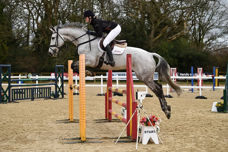 How to Photograph Equestrian Events - Show Jumping Photography timing the shot